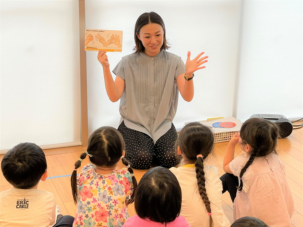 毎週1日【水 13:00-17:15】勤務｜幼稚園・保育園で英会...